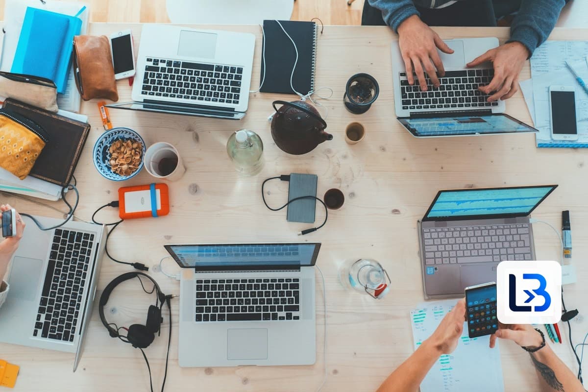 Paperclip and the Shift From AI Chatbots to AI Agent Teams — featured image