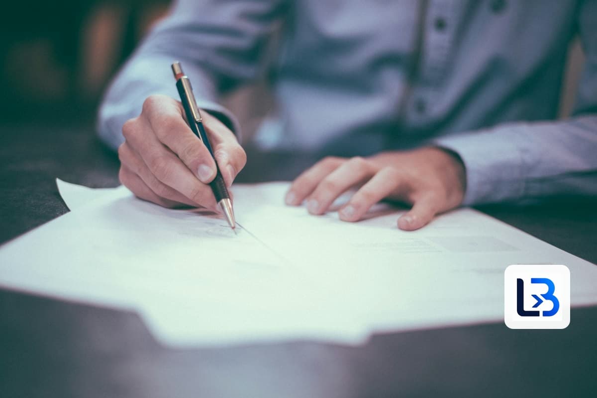 Expense Ledgers Need Source Records, Not Memory — featured image
